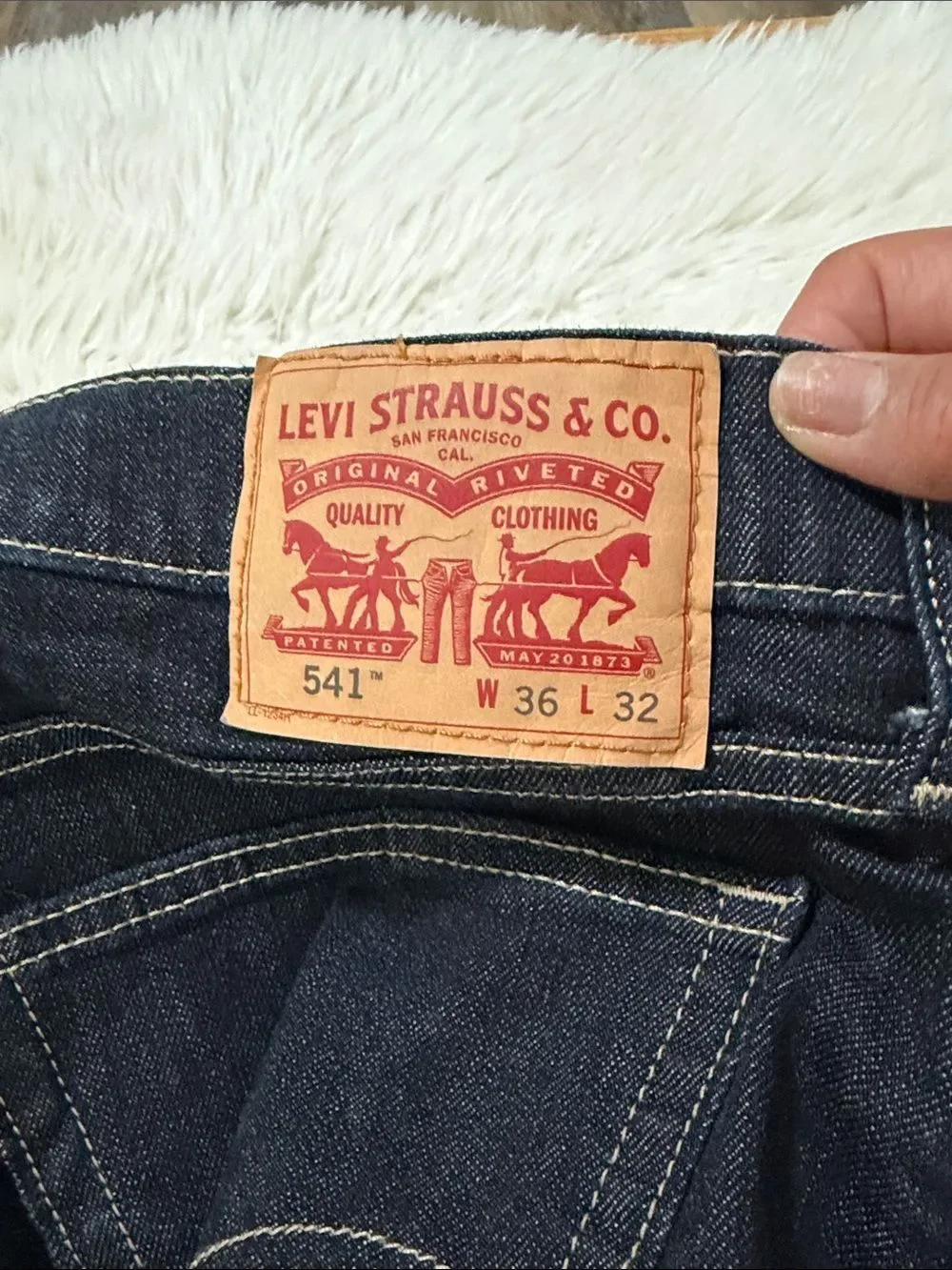 Levi's Men's Dark Indigo Straight Jeans Size 36X32